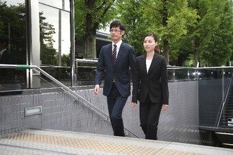 企業内法務部門に転職したら、公益活動への参加や個人受任は認められないって本当ですか？