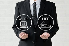 経理はプライベートとの両立が取りやすい職種と聞きました。忙しい時期などを教えてください。