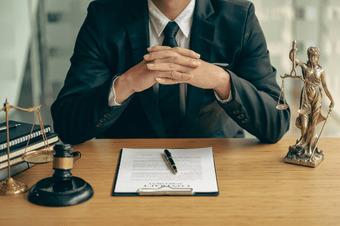 法務経験者です。転職を検討していますが難易度は高いですか？