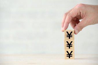 金融業界の法務で働くメリットはありますか。