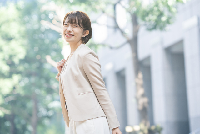 非上場経理担当からプライム上場企業の経営企画担当に転職された30代女性の成功事例