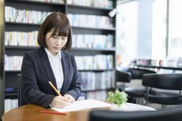 未経験から会計事務所へ転職された20代女性の成功事例