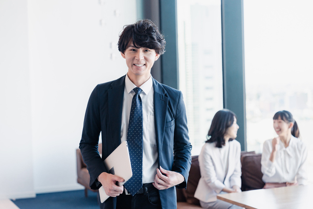 30代前半で中堅税理士法人から一般事業会社に転職した税理士科目合格者の事例